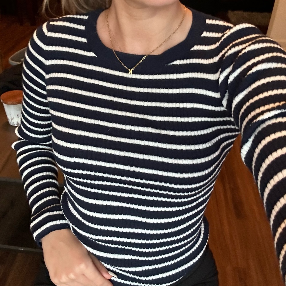 Stripped top
